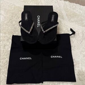 CHANEL Black Sandals with Silver Detailing never worn